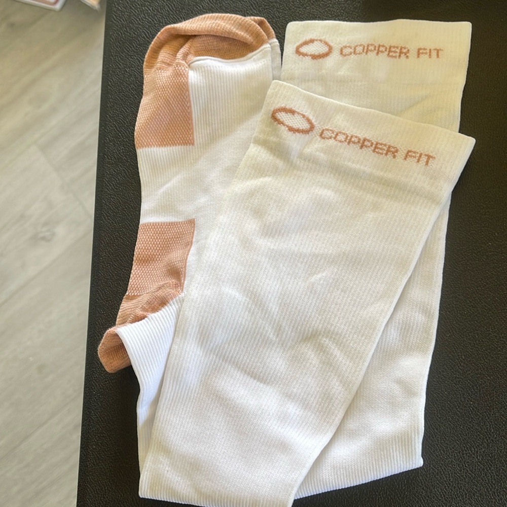 Womens Copper Fit compression socks 9 - 11 NEW